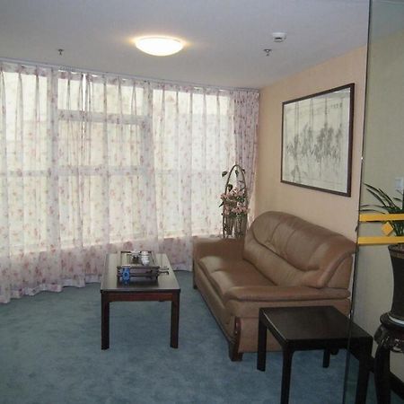 Nanjing Renyun Hotel Екстериор снимка